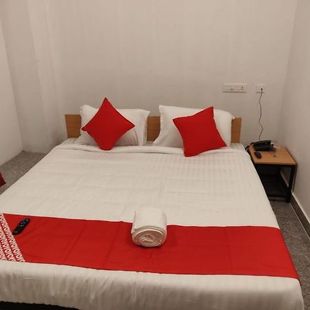 Seascape Residency White Town Hotell Pondicherry Eksteriør bilde