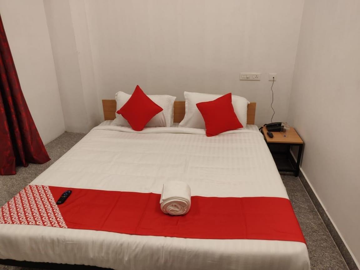Seascape Residency White Town Hotell Pondicherry Eksteriør bilde